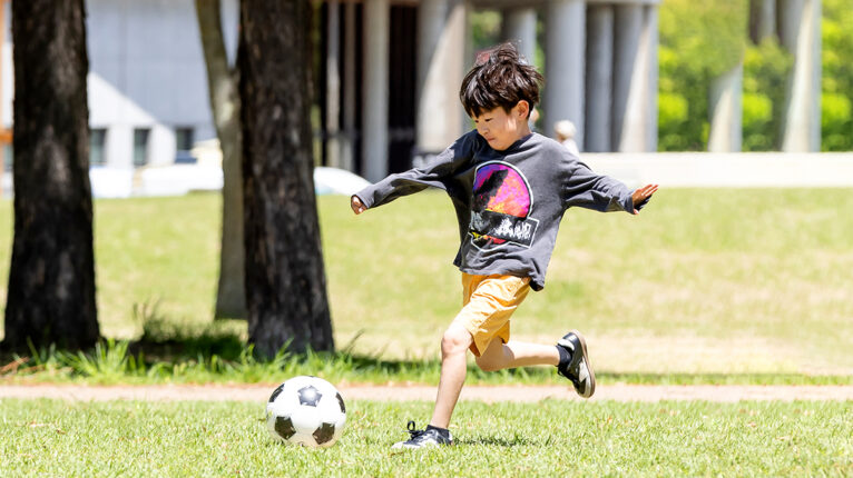 多彩な動きを取り入れた《スポーツプログラム》を実施！お友達と協力しながら、小さな成功体験を積み重ねよう♪
